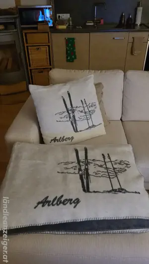 Ski Arlberg Decke und Kissen