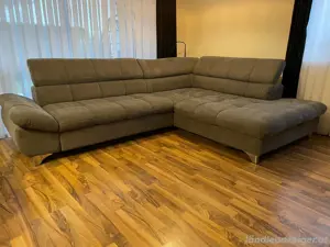 Couch mit Ausziehfunktion 