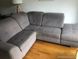 Eckcouch mit Schlaffunktion
