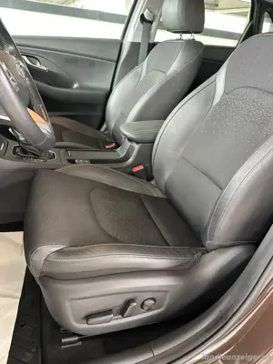 Hyundai I30 1,6 CRDI Automatik Bild 10