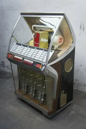 Seeburg HF 100 R Musikbox  Jukebox Bild 2