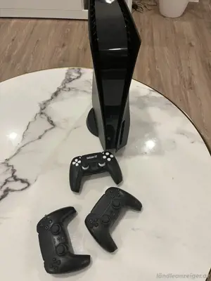 PS5 PlayStation Sony schwarz mit 3 controller und Zubehör 