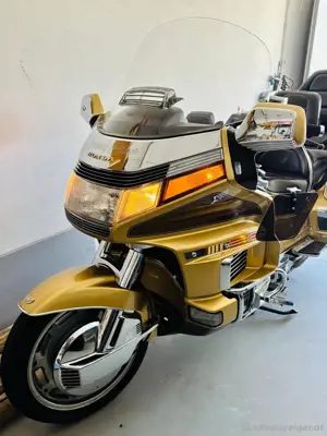 Honda Goldwing SE 1500 Aniversery Edition Bild 2