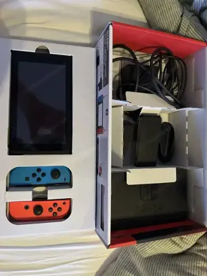 Nintendo Switch mit OVP