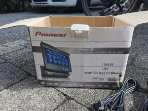 Autoradio Pioneer mit viel Zubehör 