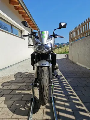 Kawasaki Z750 Bild 5