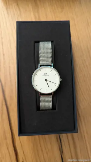 Daniel Wellington Armbanduhr Silber