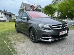 Mercedes Benz B250 e - Top gepflegt & umfangreich ausgestattet