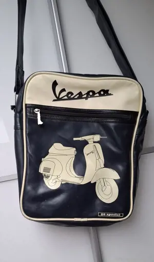 Vespa Spezial Tasche Bild 5