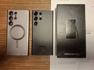 Samsung Galaxy S23 Ultra (1 TB, Titanium black) SM-S918 top Zustand