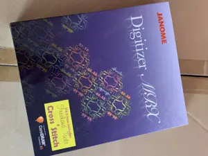 Janome Horizon Memory Craft 15000 Näh-Stickmaschine OVP, Software Bild 5