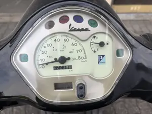 Vespa LX 50 Moped   Mofa