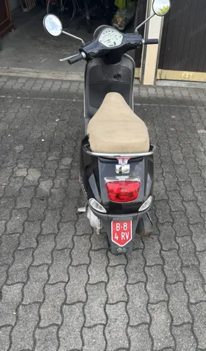 Vespa LX 50 Moped   Mofa Bild 2