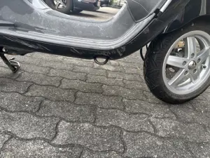 Vespa LX 50 Moped   Mofa Bild 4