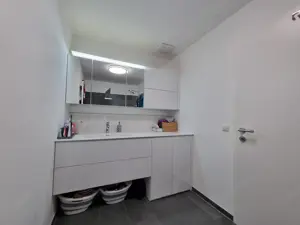 Moderne Gartenwohnung in Hohenems  Bild 5