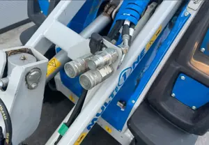 Multione MK Hoflader Radlader mit Schaufel-Palettengabel Avant Bild 8
