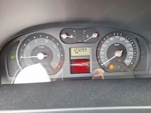 Renault Laguna Kombi Bild 2