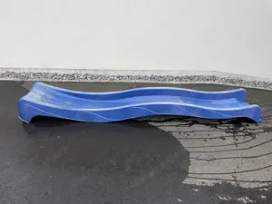 Rutsche blau