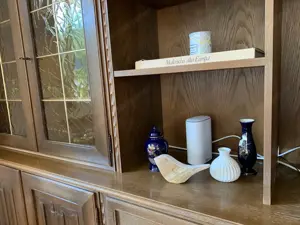 Wohnzimmer-Schrank mit Echtholzfurnier Bild 3