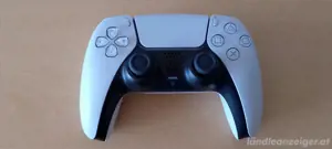PS5 Sony Playstation slim mit controller , FIFA 25 Bild 3