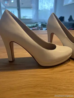 Brautschuhe Pumps neu Tamaris 40 Bild 2