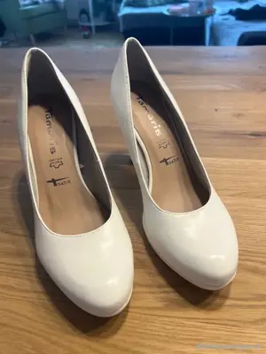 Brautschuhe Pumps neu Tamaris 40