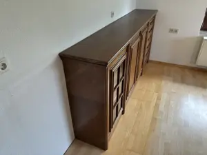 großer Wohnzimmerschrank Bild 2