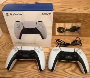 2 PlayStation controller mit box 