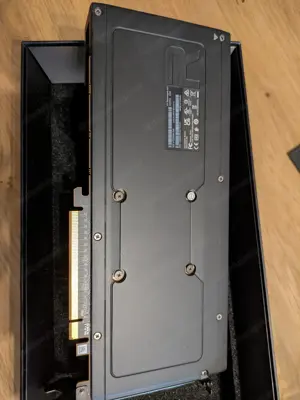 AMD Radeon 6750 XT sehr guter Zustand Bild 4
