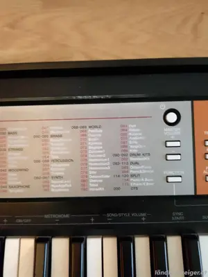 Keyboard Yamaha ( defekt ) Bild 2