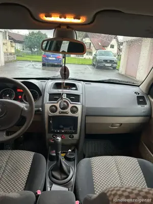 renault megane  Bild 4