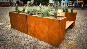  Hochbeet Giardino mit Sitzbank   Gärtnern & Genießen in einem! Edelrost trifft Sitzkomfort.  Bild 8