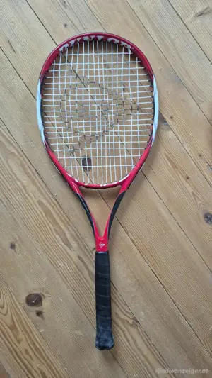 Tennisschläger Dunlop zu verkaufen