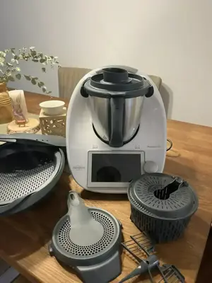 ** Thermomix zu verkaufen - Top Zustand **