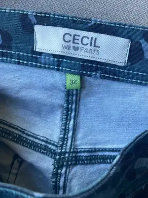Coole Jeans von Cecil
