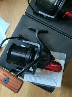 4 x Daiwa Basia Custom DCR 6 Rolle x 4 nagelneu nie benutzt Bild 2