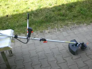 Motorsense Rasentrimmer Freischneider 3PS 2,2KW Bild 9