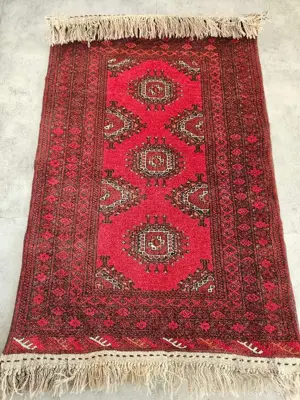 Orientteppich mit Urkunde für den Qualitätsnachweis, Teppich