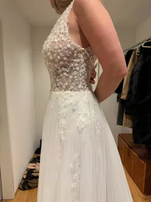 NEU (nicht abgeändert) Brautkleid Marke Fara Sposa - Love Bild 6