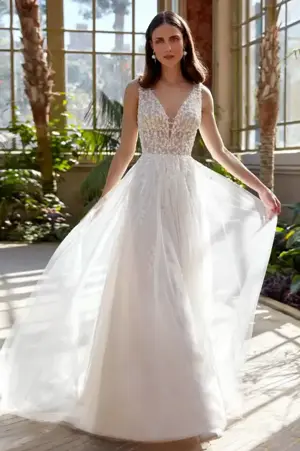 NEU (nicht abgeändert) Brautkleid Marke Fara Sposa - Love Bild 10