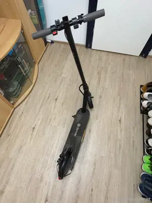 E Scooter in Gutem Zustand Bild 2