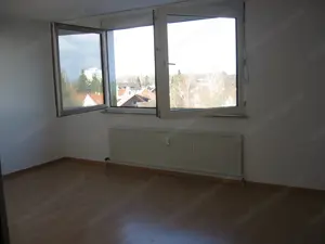 Dornbirn: 1-Zi-Appartement im 4. Stock ab sofort zu vermieten Bild 3
