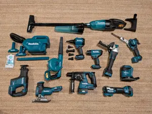 Makita 18V Akku Elektrowerkzeug Konvolut Restposten