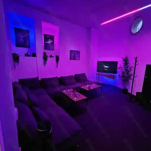Mitarbeiter in im VR-Bereich auf geringfügiger Basis gesucht! Bild 3