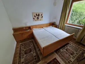 Bettverbau inkl. Matratzen zu verschenken  Bild 2