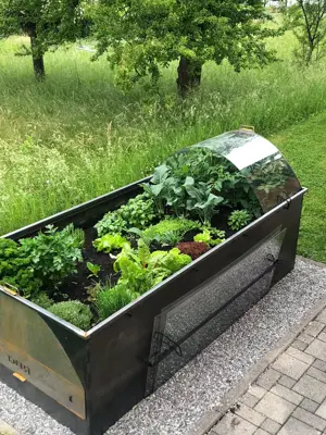 Hochbeet mit Abdeckung 
