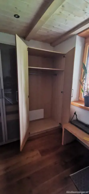 Grosser Schrank zu verschenken  Bild 5