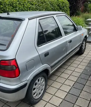 Skoda Felicia für Bastler oder Ersatzteilager Bild 3