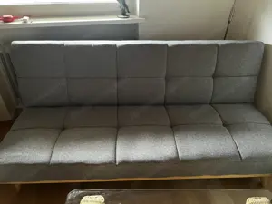 Bequemes leichtes Sofa 