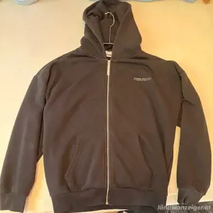 Review Jacke braun-schwarz